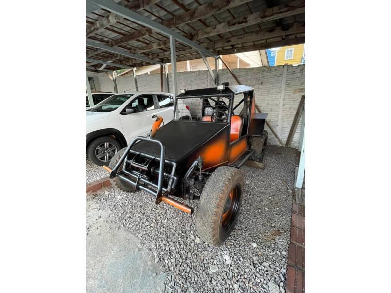 VOLKSWAGEN - GAIOLA - 2008/2008 - Preta - R$ 15.000,00